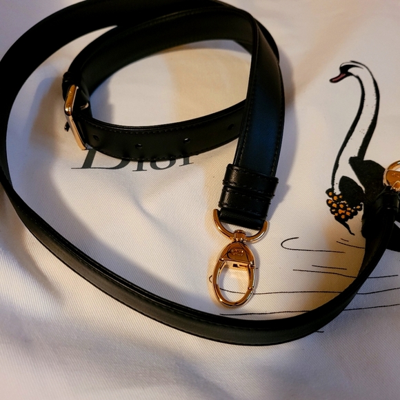 Lady Dior Large Size. EUC - Picture 15 of 17